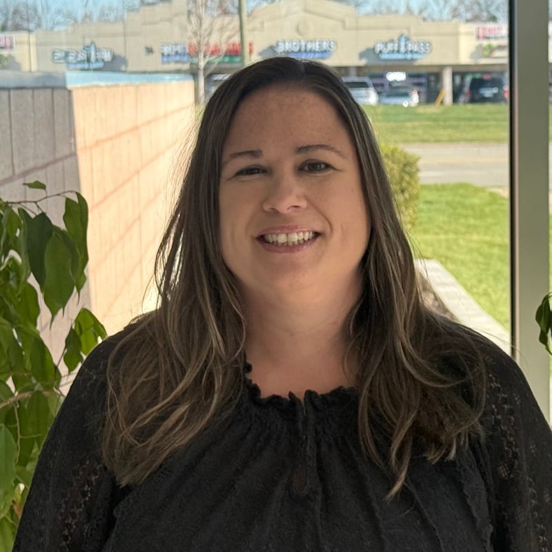 Cheri Vlassopoulos – Office Manager